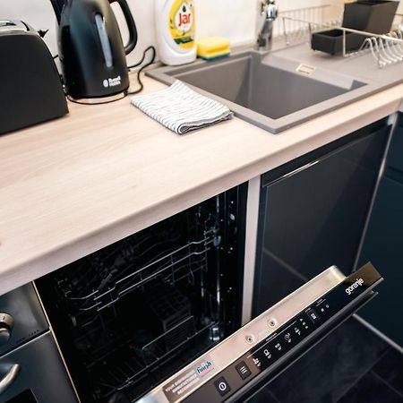 Anavrin Apartman Free Parking Apartment Печ Екстериор снимка