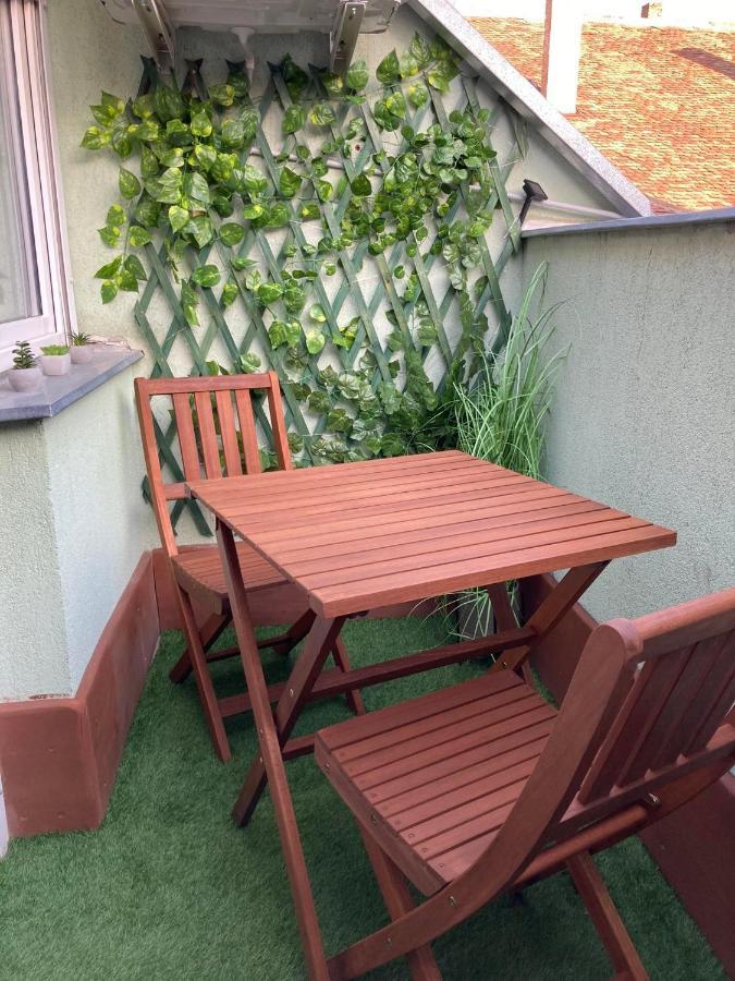 Anavrin Apartman Free Parking Apartment Печ Екстериор снимка