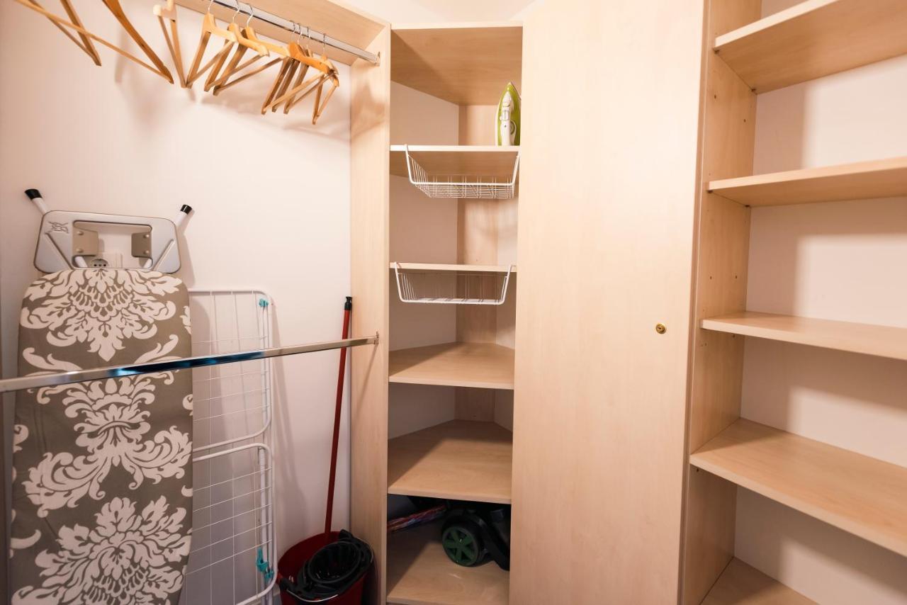 Anavrin Apartman Free Parking Apartment Печ Екстериор снимка